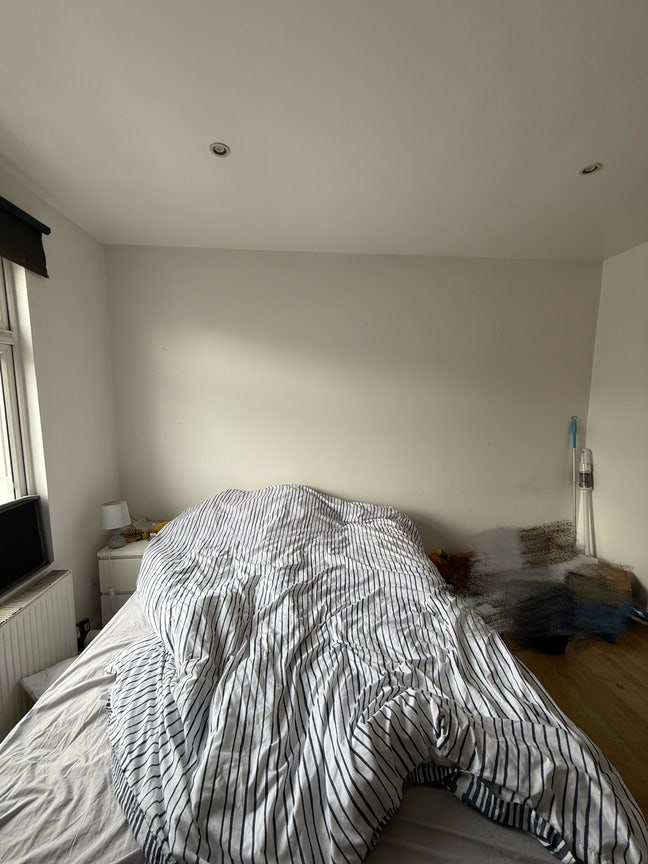 Massive Double Room 15min to London Center Main Photo