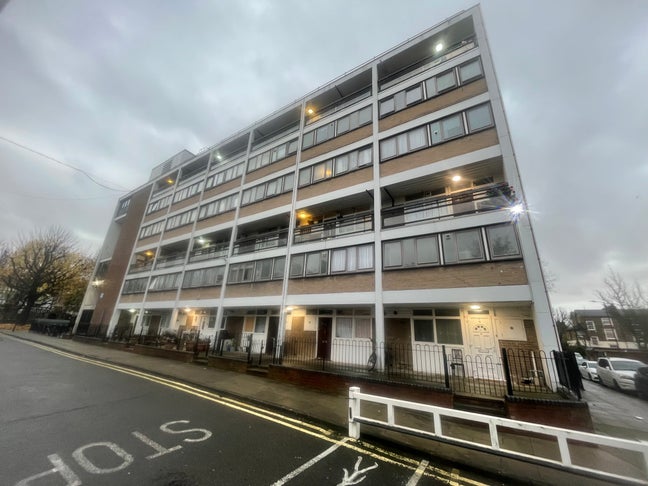 Whole Beautiful 3 Bedroom property in maida vale. Main Photo