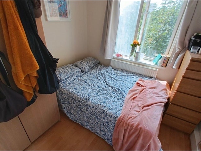 Cosy double room in friendly flat share 💗 Main Photo