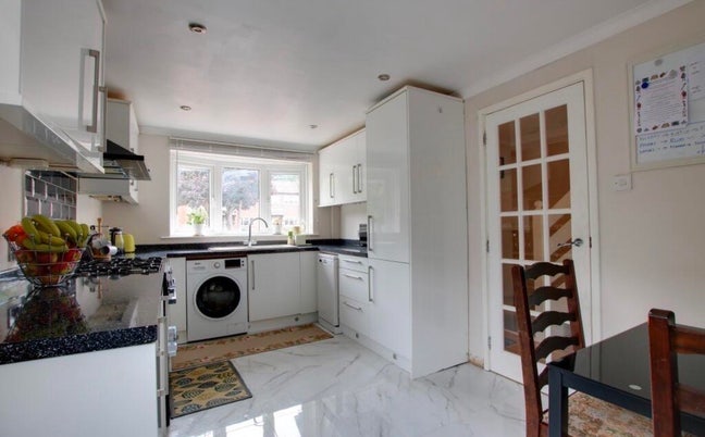 2x rooms to rent  Main Photo