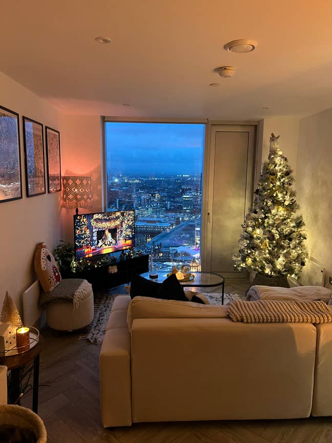 1-Bed Apartment - Cortland Colliers Yard, 39 floor Main Photo