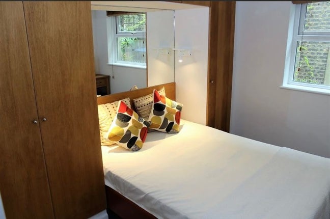 Double Occupancy Room in cozy Flat Main Photo
