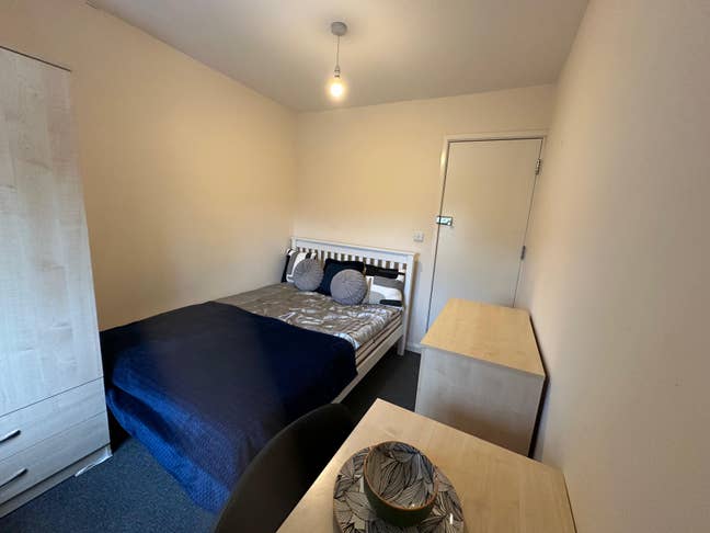HMO in CB1 with 2 Double Rooms Available (55aSW) Main Photo