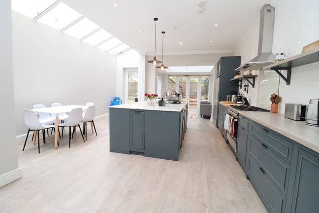 Luxury Living in Acton - Living Room and Garden Main Photo