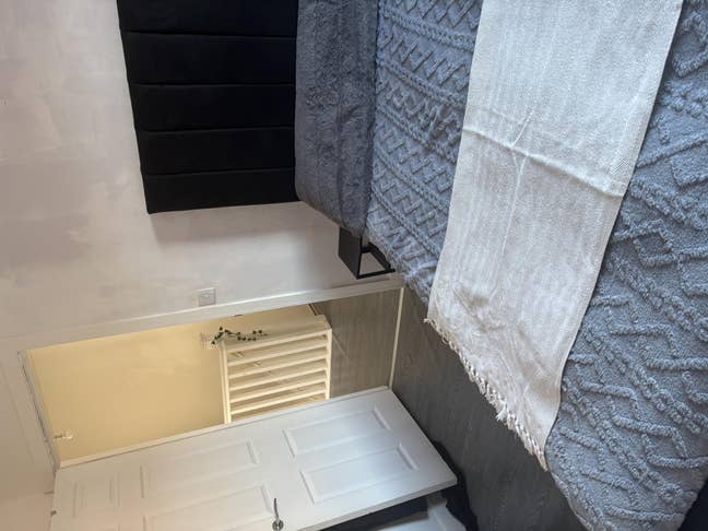 The room  Main Photo