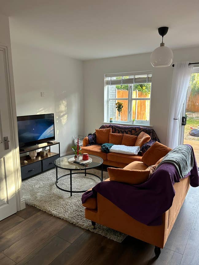 Room in 4-Bed House Victoria Park Main Photo