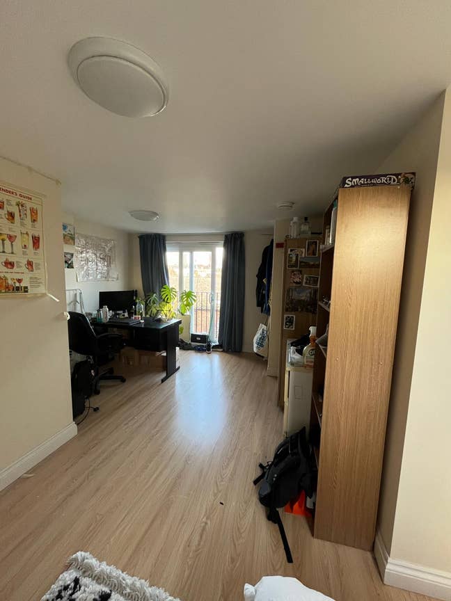 Bright Top-Floor En-Suite Room (Finsbury/Holloway) Main Photo