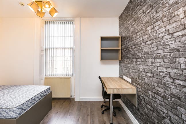 En-suite Room Available from February 2026 Main Photo