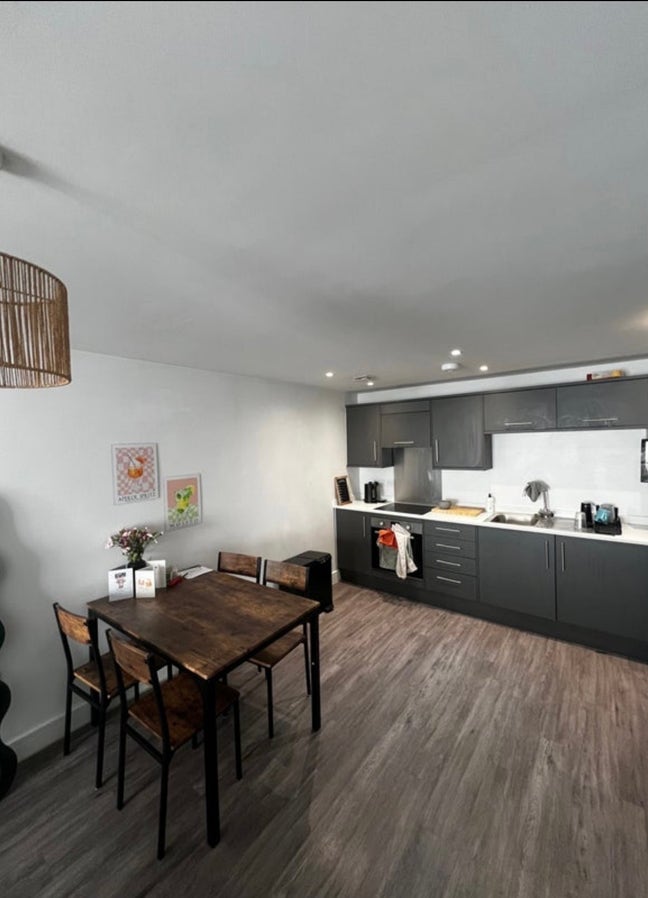 Double Room Available March Move In Date Main Photo