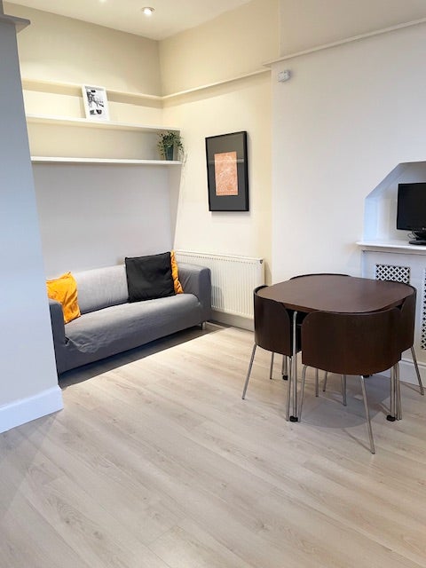 Four stylish bedrooms in HMO flat near Meadows  Main Photo