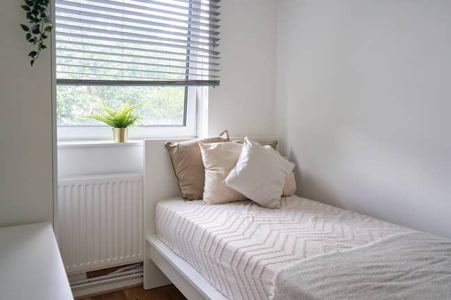 Charming *Maida Vale* Room Available Main Photo