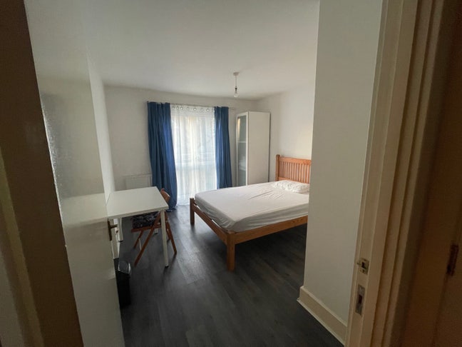 Friendly apartment- 1 Double room, HendonCentral Main Photo