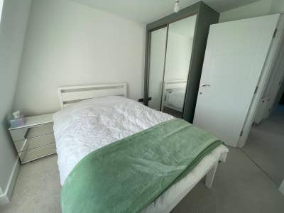 Double Room in a modern house Main Photo