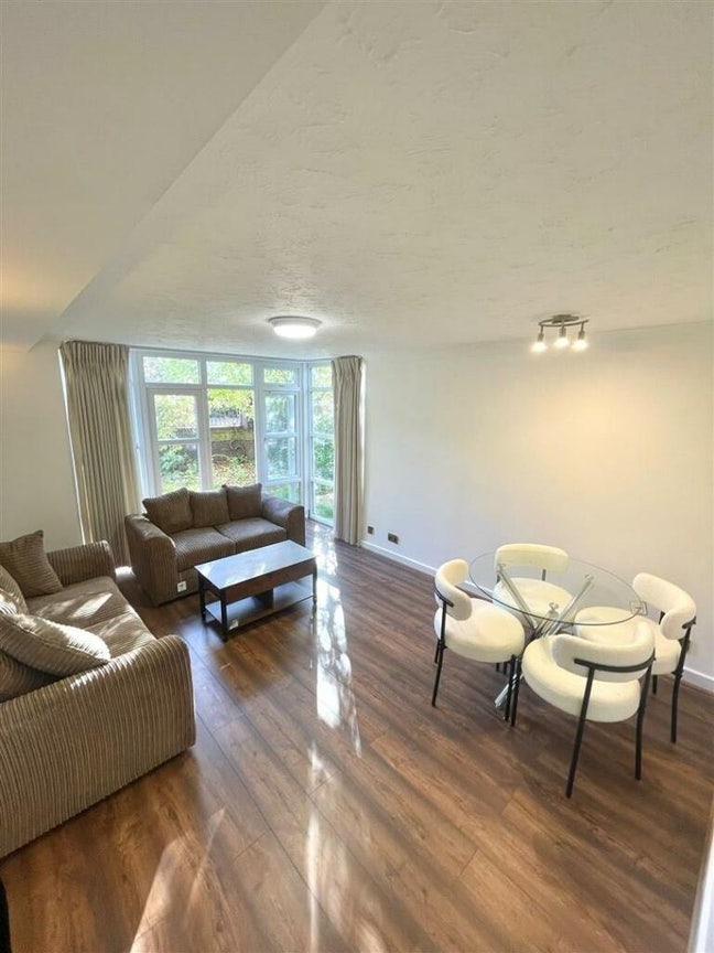 Room Available for Rent - Canada Water  Main Photo