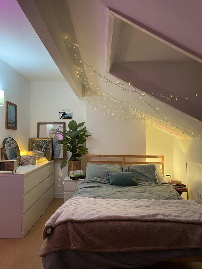 Cosy attic room in lovely two bedroom house  Main Photo