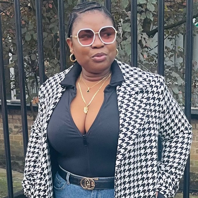 Professional Female seeks a double room Main Photo