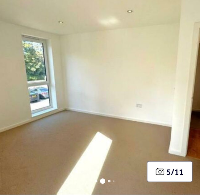 2 single bed in double size room  Main Photo