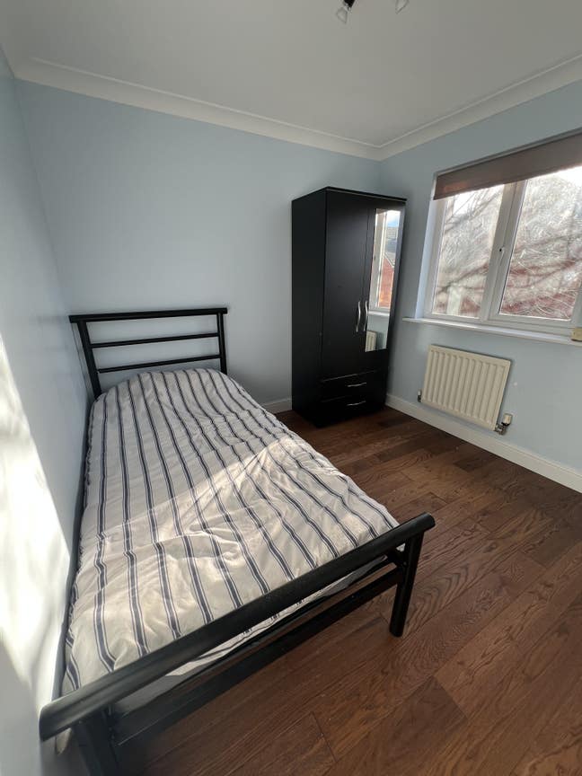 Room for Rent in Kennington, TN24 Main Photo