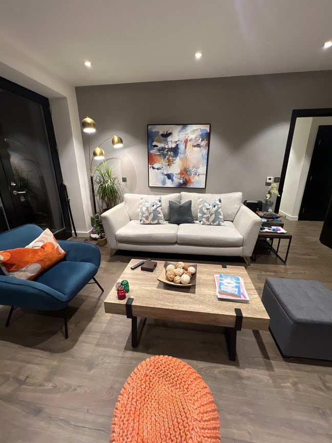 2 bed room interior designed flat to rent Main Photo