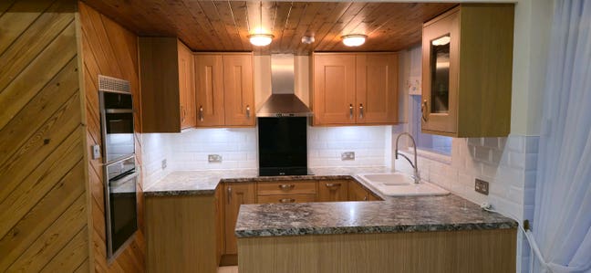 2 double rooms available for professionals  Main Photo