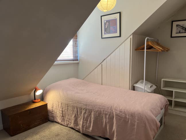 Ashley Cross | Furnished Single Room - BH14  Main Photo