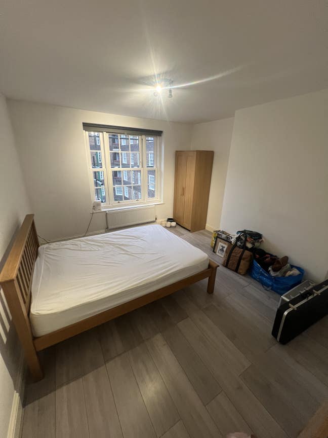 2 Rooms available in Vauxhall (5mins from station) Main Photo