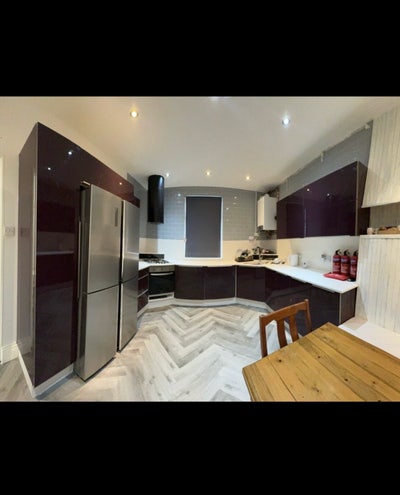 Double room for rent all bills included Main Photo
