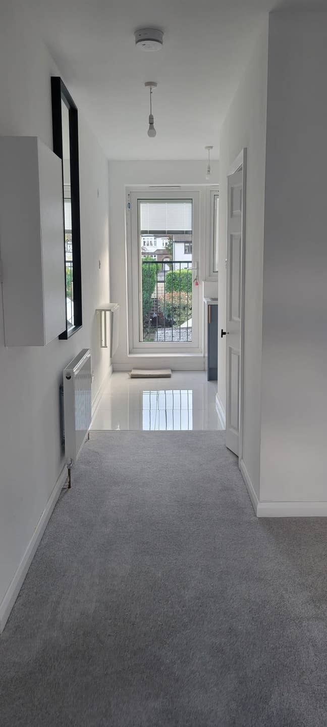 Brand new studio flat on Bromley Common Main Photo