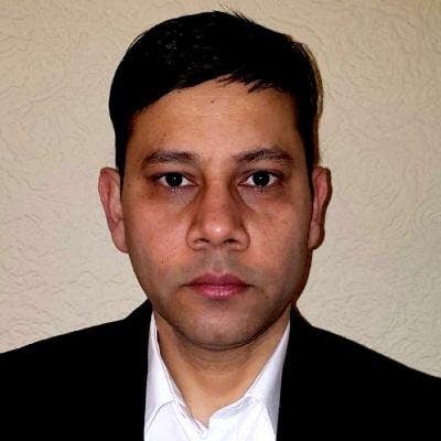 Ensuite double bedroom required for professional Main Photo