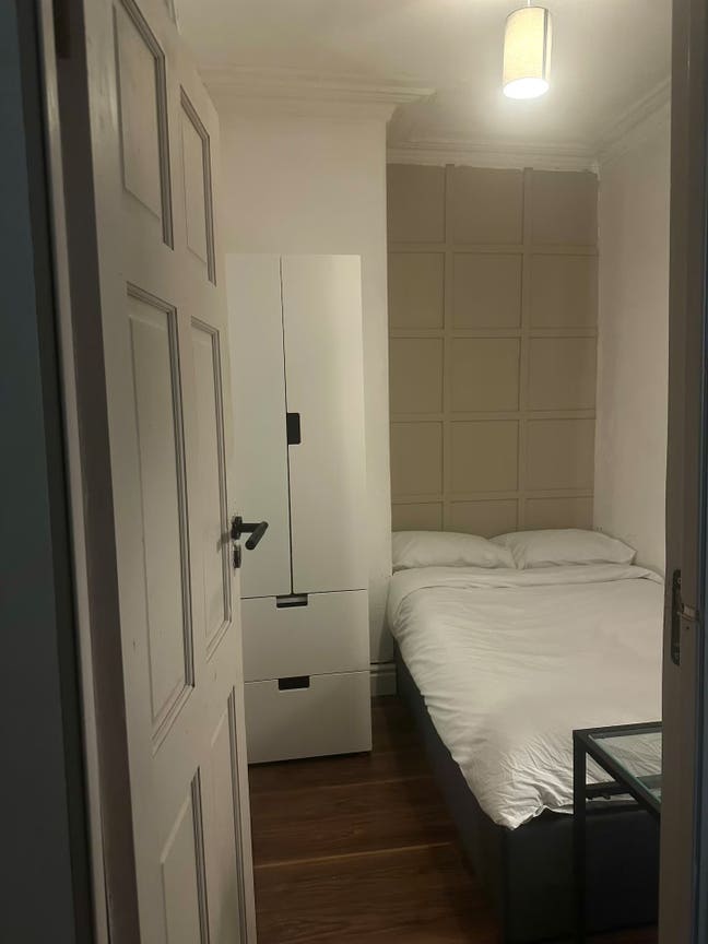 Tiny Double - Bills Inc - 9 min walk Uni of Leeds Main Photo