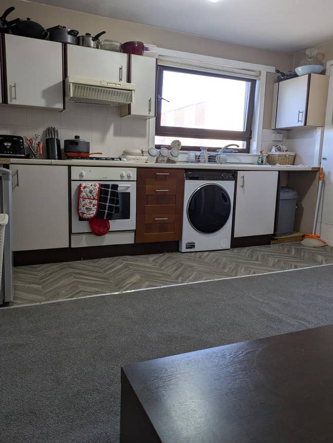 4 bedroom HMO flat near the city/heriot watt uni Main Photo