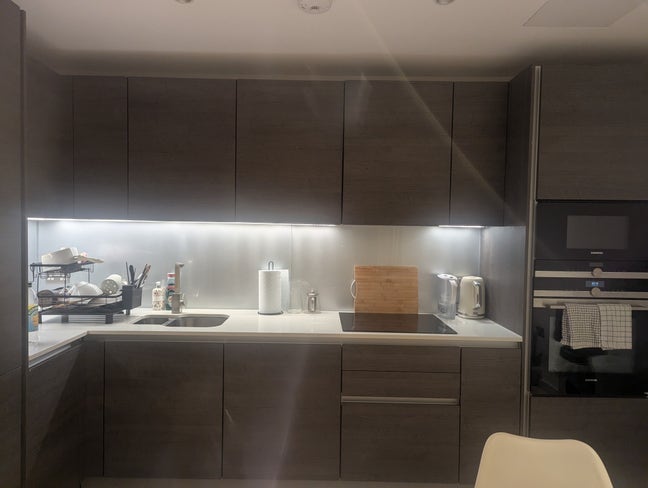 Double ensuite in new build area of King's Cross Main Photo