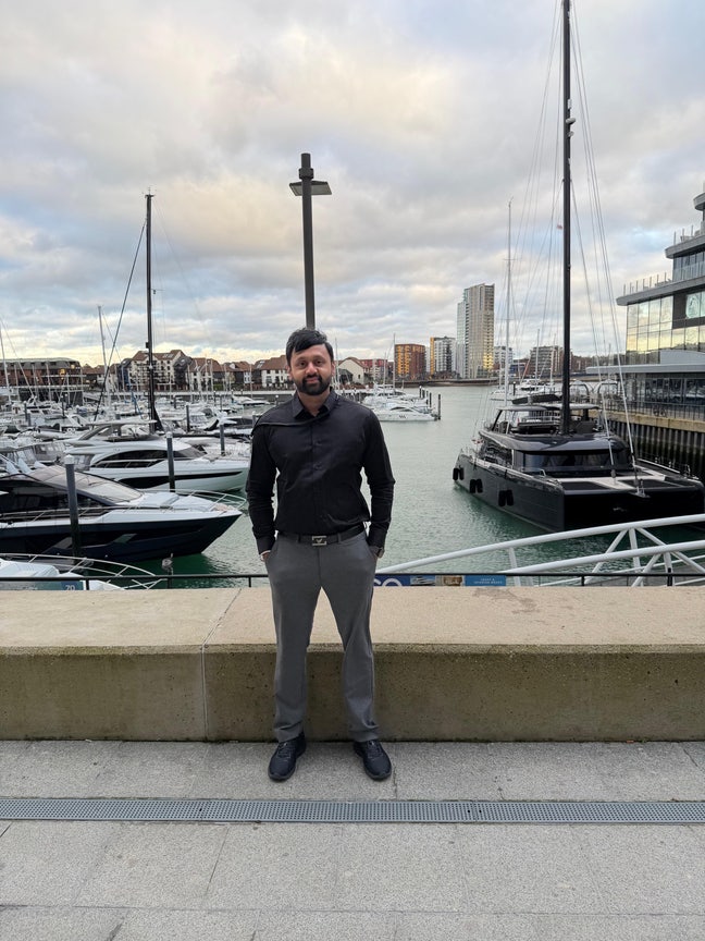 Ensuite required Main Photo