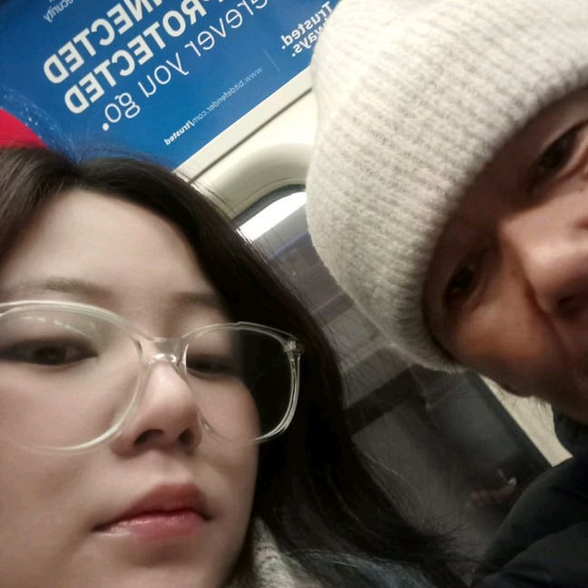 Couple seeks double room Main Photo