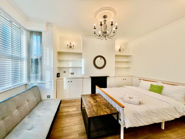 Luxury Double Room For Single person-N16  Main Photo