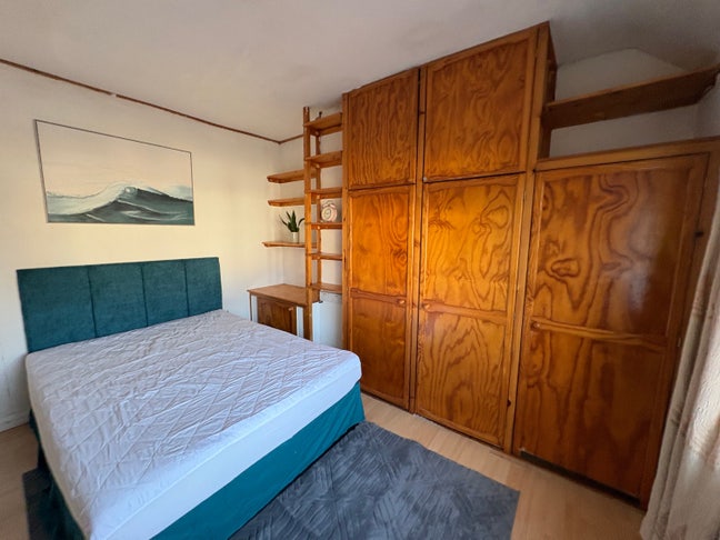 Lovely clean double room available Headington Main Photo