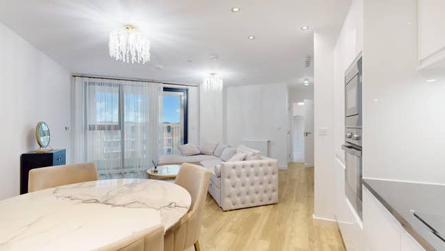 1 Bedroom Flat in Park Royal, NW10 Main Photo