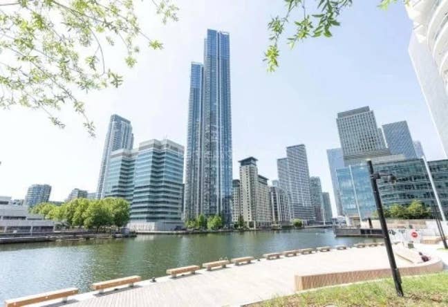 Modern Furnished Room in Central Canary Wharf!! Main Photo