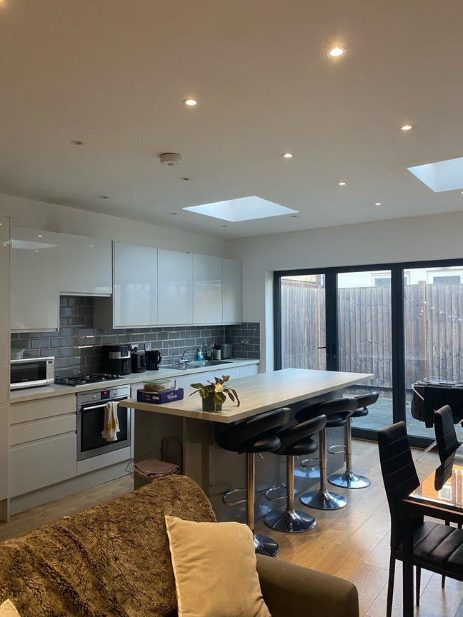 6 Week sublet double room in tooting bec Main Photo