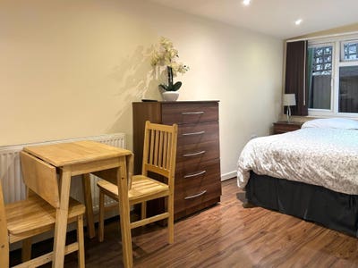 * Pretty Flat in Willesden Green- Book a Viewing! Main Photo