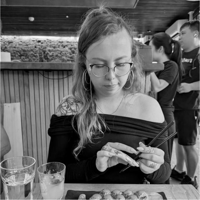 Looking for double room/buddy up in a house share  Main Photo