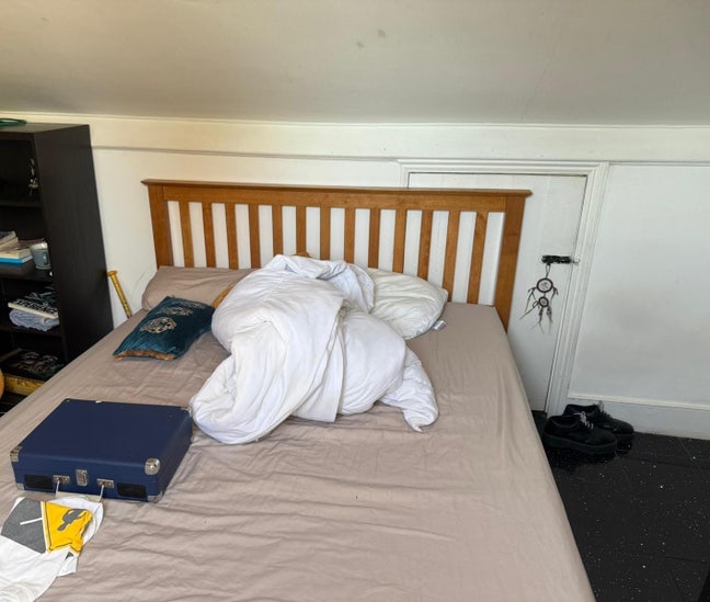 Large Room to Let in Hornsey N8 0Jy for £680  Main Photo