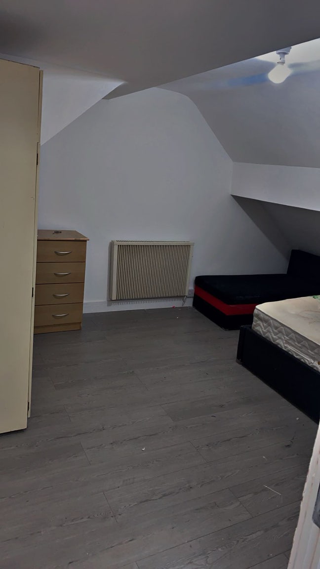 3 bedroom flat  Main Photo