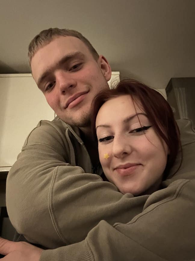 Couple Seeking Studio/1 bed apt Main Photo