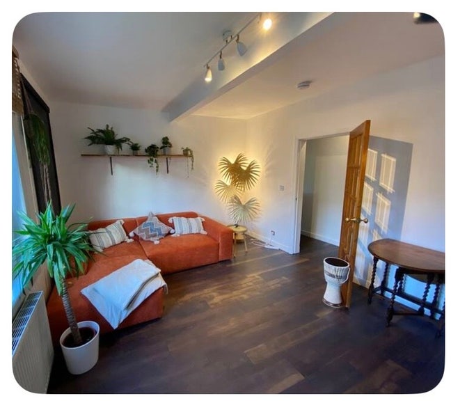 City centre King bedroom to rent Main Photo