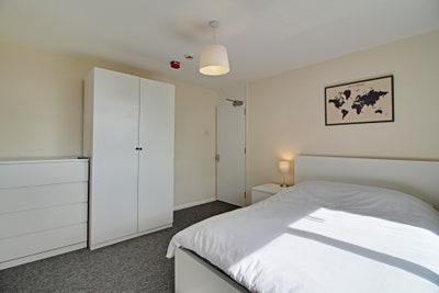 Well Presented Double Room in St Albans  Main Photo