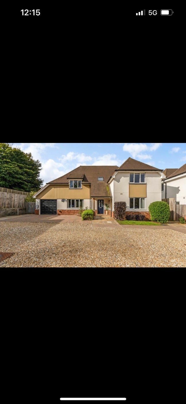 Double Room to rent in a large 4 Bed House Main Photo