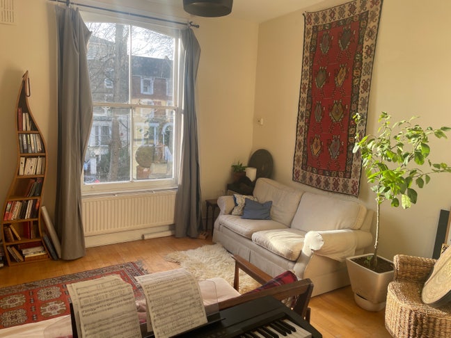 Room in lovely and spacious house in Hackney Main Photo