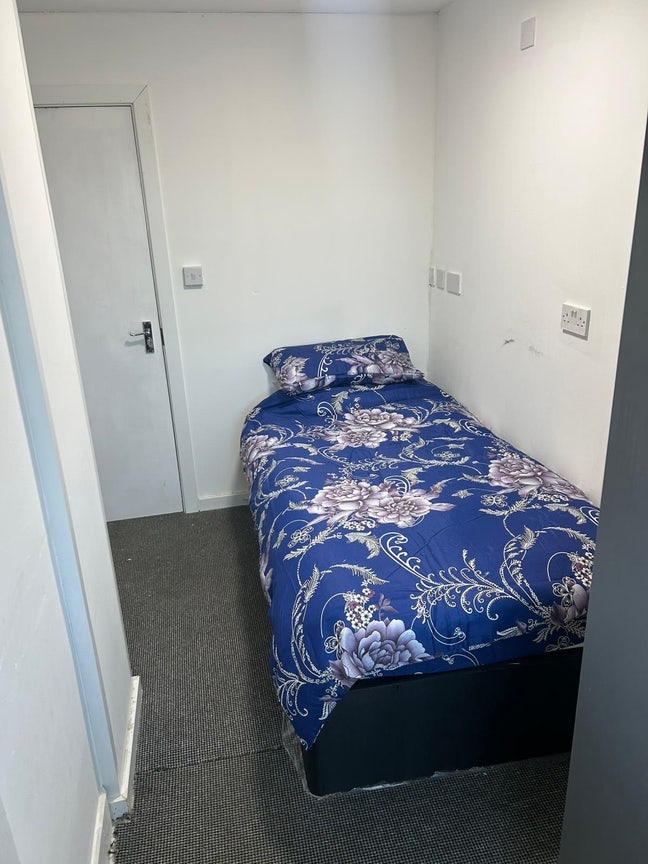 Supported Accommodation en-suites double rooms Main Photo