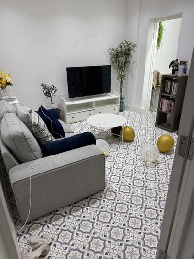 Brand New Property Large Single & Double Room  Main Photo